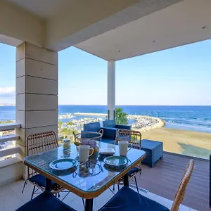 lazuli-beach-apartment-no-254.larnacahotels.org/